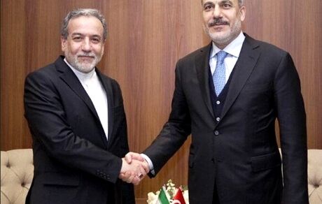 عراقچی: حفظ و صیانت روابط ممتاز مبتنی بر منافع ،مسئولیت مشترک مقام‌های ایران و ترکیه است