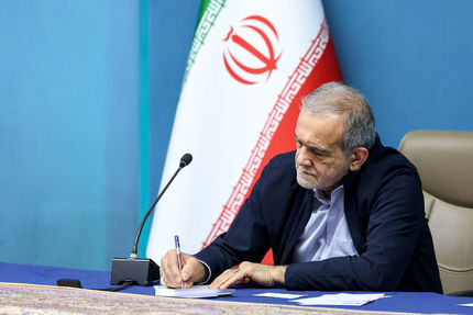 رئیس جمهور سه عضو جدید شورای عالی فضایی را منصوب کرد