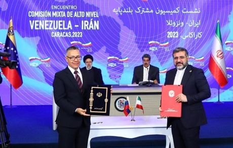 ایران و ونزوئلا ۱۹ سند همکاری امضا کردند