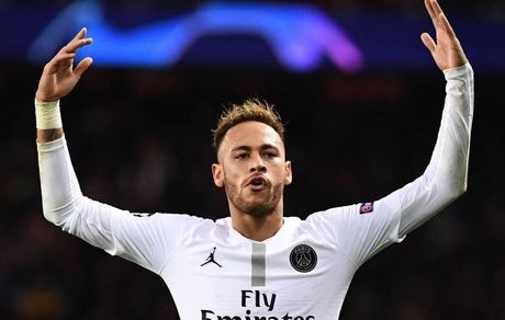  واکنش جالب نیمار به رویارویی با مسی در یک‌هشتم