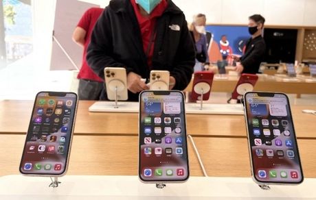 احتمال تغییر سیم شارژ اپل برای گوشی‌های آیفون