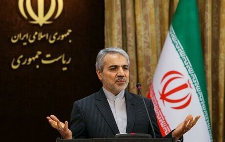 توضیحاتی درباره علی الحساب یک میلیون و 200 هزار تومانی بازنشستگان/شعار 1400 تنها یک نام نیست