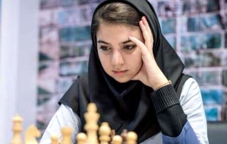 سارا خادم‌الشریعه: نمی‌فهمند و نخواهند فهمید/ ماندن یا رفتنم با خودم است