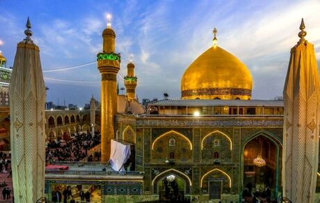 رییس جمهور حرم امام علی(ع) را زیارت کرد