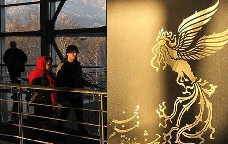 تاخیر در برگزاری جشنواره فیلم فجر به سرمایه‌های سینما آسیب می‌زند