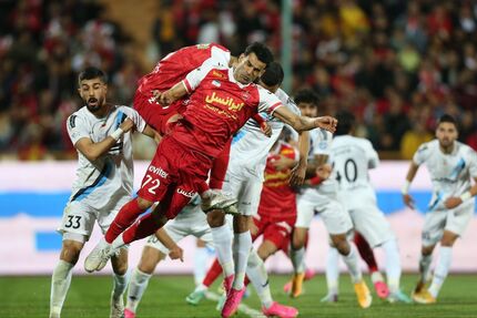 پرسپولیس، سال را با برد مقابل پیکان به پایان رساند