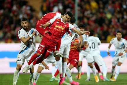 پرسپولیس، سال را با برد مقابل پیکان به پایان رساند