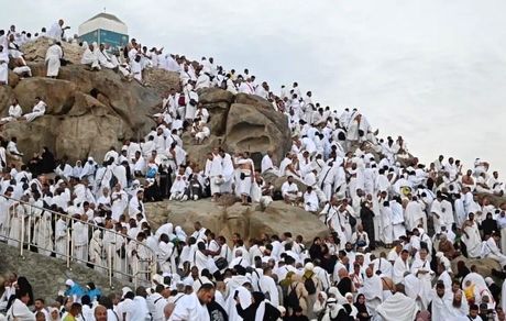 عربستان: شرکت ۱.۸ میلیون زائر در حج امسال
