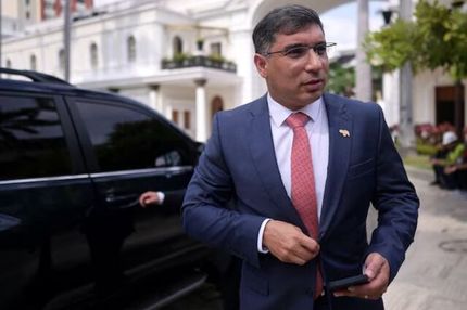 یک وزیر ونزوئلایی دستگیر شد