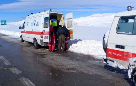 نجات جان دو مادر باردار در روستاهای آذربایجان‌غربی توسط نیروهای هلال احمر