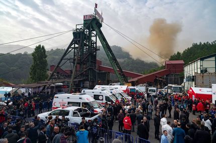 ترکیه ۲۵ نفر را ارتباط با انفجار مرگبار معدن بازداشت کرد