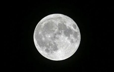 کرونا به کره ماه هم رسید