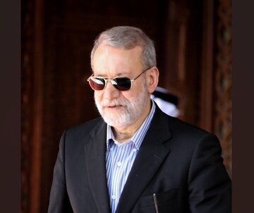 پیکر شهید علی لاریجانی تشییع شد