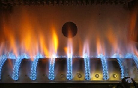 استفاده از هرگونه وسیله گرمایشی در فضای باز ممنوع شد