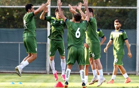 انتخاب ۱۰ بازیکن لیگ برتری برای بازی با عراق و سوریه/ کاپیتان تیم ملی غایب اردوی نهایی