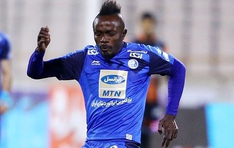 گادوین منشا به صدر جدول گلزنان لیگ رسید