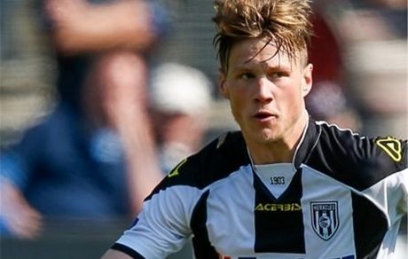 
مهاجم ولفسبورگ گزینه خرید آرسنال
