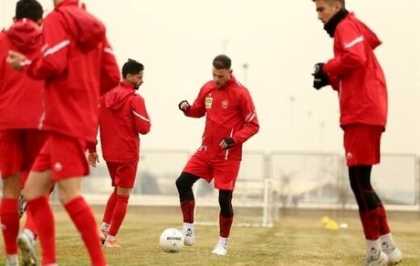 دو ستاره پرسپولیس از لیست دربی خط می‌خورند!