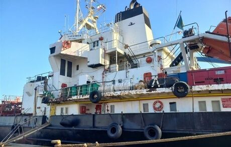 شناور خارجی حامل ۲ میلیون لیتر گازوئیل قاچاق در خلیج فارس توقیف شد