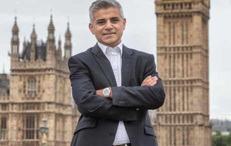 صادق‌خان، شهردار لندن ماند