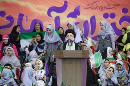 با افتخار می‌گویم که همه دختران ایران عزیز را دوست دارم