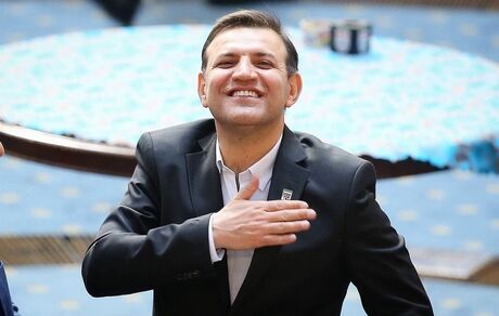 رئیس برکنار شده فدراسیون فوتبال به کمیته اخلاق احضار شد