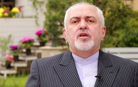 ظریف: آمریکا سالانه ۳ برابر بودجه نظامی ایران به عربستان سلاح می‌فروشد