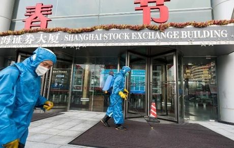 ژاپن از ورود یک کشتی مشکوک به کرونا از هنگ کنگ ممانعت کرد