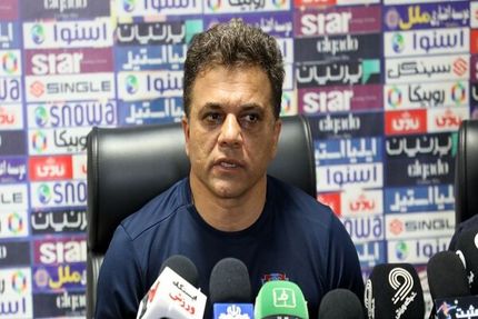 مربی نساجی جدا شد