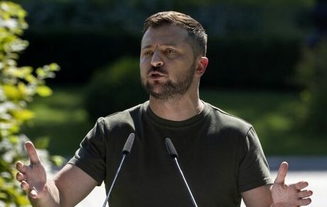 زلنسکی دوباره علیه ایران: هشتاد پهپاد ایرانی را سرنگون کردیم