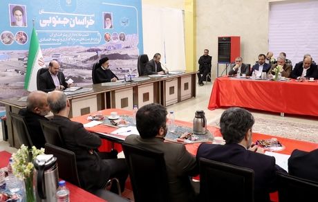 بخش دولتی باید از بخش خصوصی حمایت و شرایط را تسهیل کند