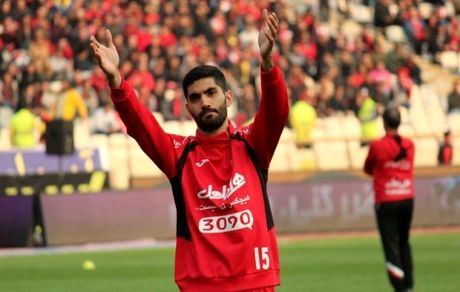 مدافع سابق پرسپولیس، طلب خود را به خیریه بخشید
