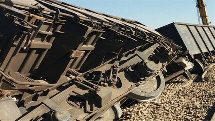 خروج تعدادی از واگن‌های قطار باری در زاهدان
