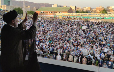 رئیسی: اجازه نمی‌دهیم کوچکترین فسادی در ادارات و دستگاه‌ها رخنه کند