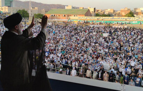 رئیسی: اجازه نمی‌دهیم کوچکترین فسادی در ادارات و دستگاه‌ها رخنه کند
