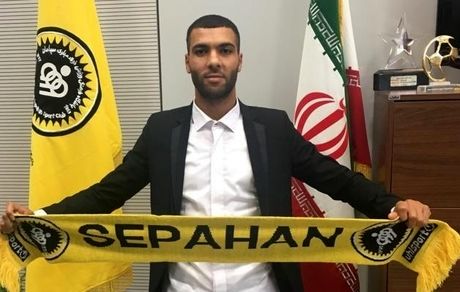 
مدافع سپاهان به بازی با استقلال می‌رسد
