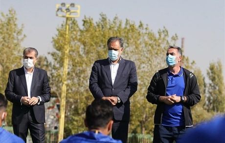 احمد مددی: تلاش می‌کنم نام باشگاه استقلال بزرگ باقی بماند