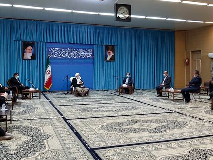 شهرک پوشاک در همه استان‌ها ایجاد شود