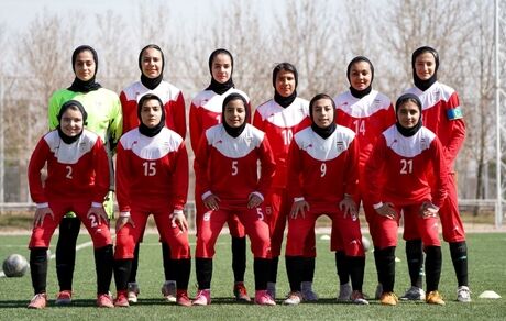 تیم فوتبال دختران ایران به ازبکستان باخت