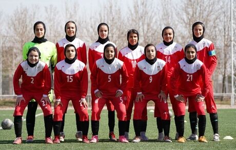 تیم فوتبال دختران ایران به ازبکستان باخت