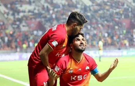 فولاد با عبدالله ویسی در لیگ برتر ماند