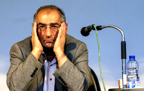 
زیباکلام: پایداری‌ها و احمدی‌نژادی‌ها پیروز انتخابات مجلس هستند
