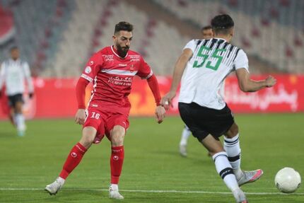 پرسپولیس با برد به دربی رسید / آبروریزی قبل از آغاز بازی