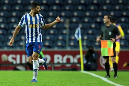 باز شدن پای «هواداران فوتبال ایران» به نشست خبری سرمربی پورتو!