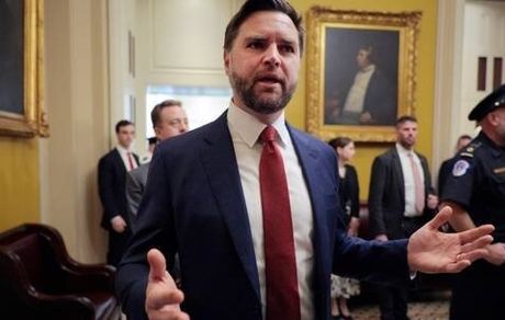 معاون ترامپ از پیشرفت در مذاکرات صلح روسیه و اوکراین خبرداد