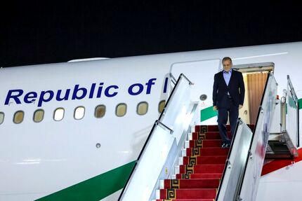 رئیس جمهور وارد ترکمنستان شد