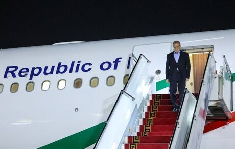 رئیس جمهور وارد ترکمنستان شد