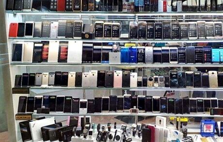۸ میلیارد دلار برای واردات تلفن همراه ثبت سفارش شده است