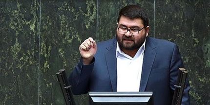 جمهوریت را با ابزارهایی چون نظرخواهی و همه پرسی قدرت ببخشیم / متأسفانه نظرات مردم شنیده نمی شود / دلیل سکوت صداوسیما چیست؟