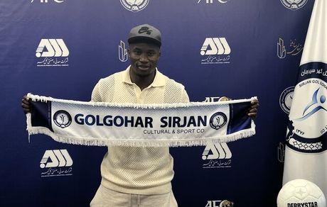 یک مهاجم سنگالی به گل گهر پیوست